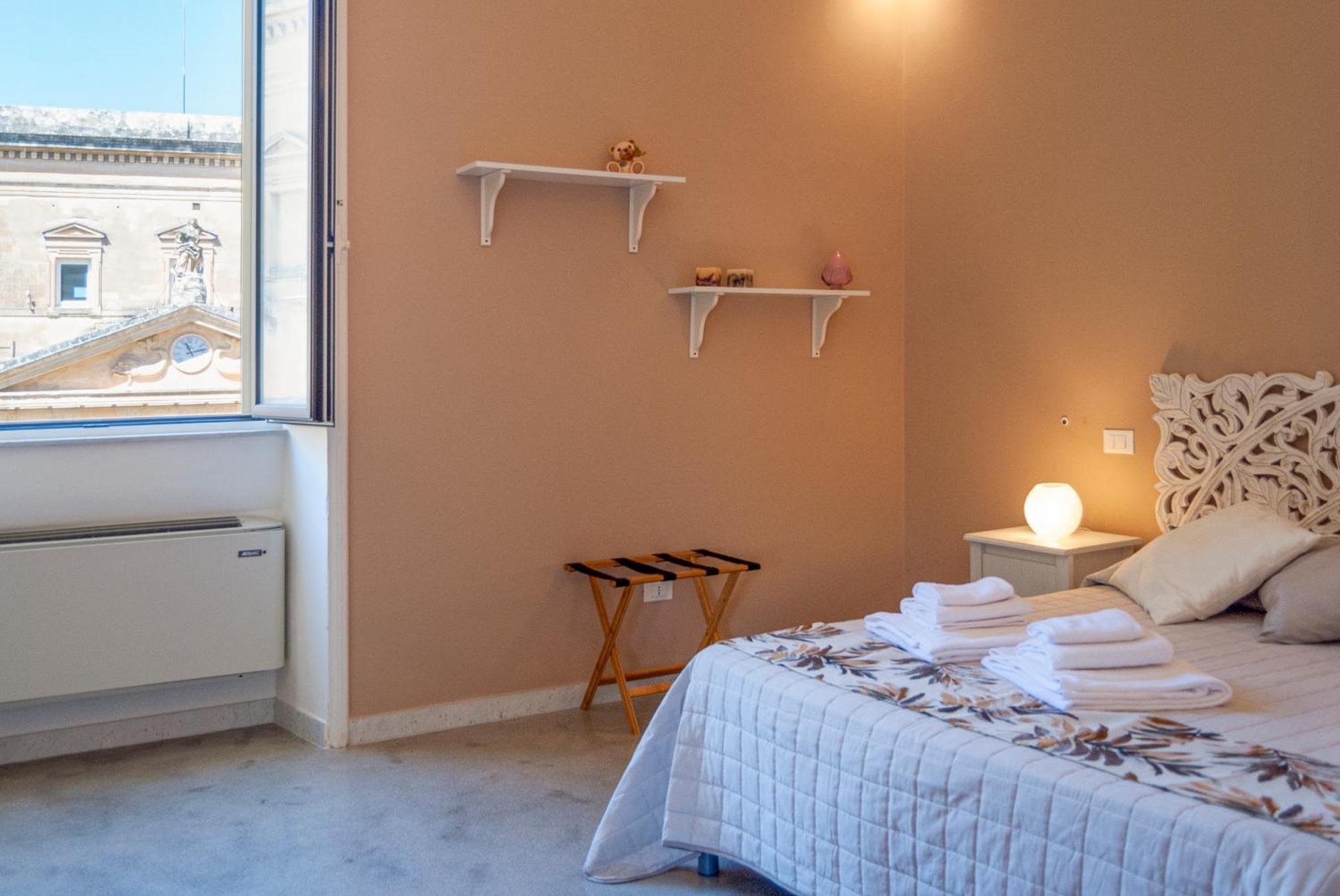 La Pigna Bianca Suites Lecce Buitenkant foto