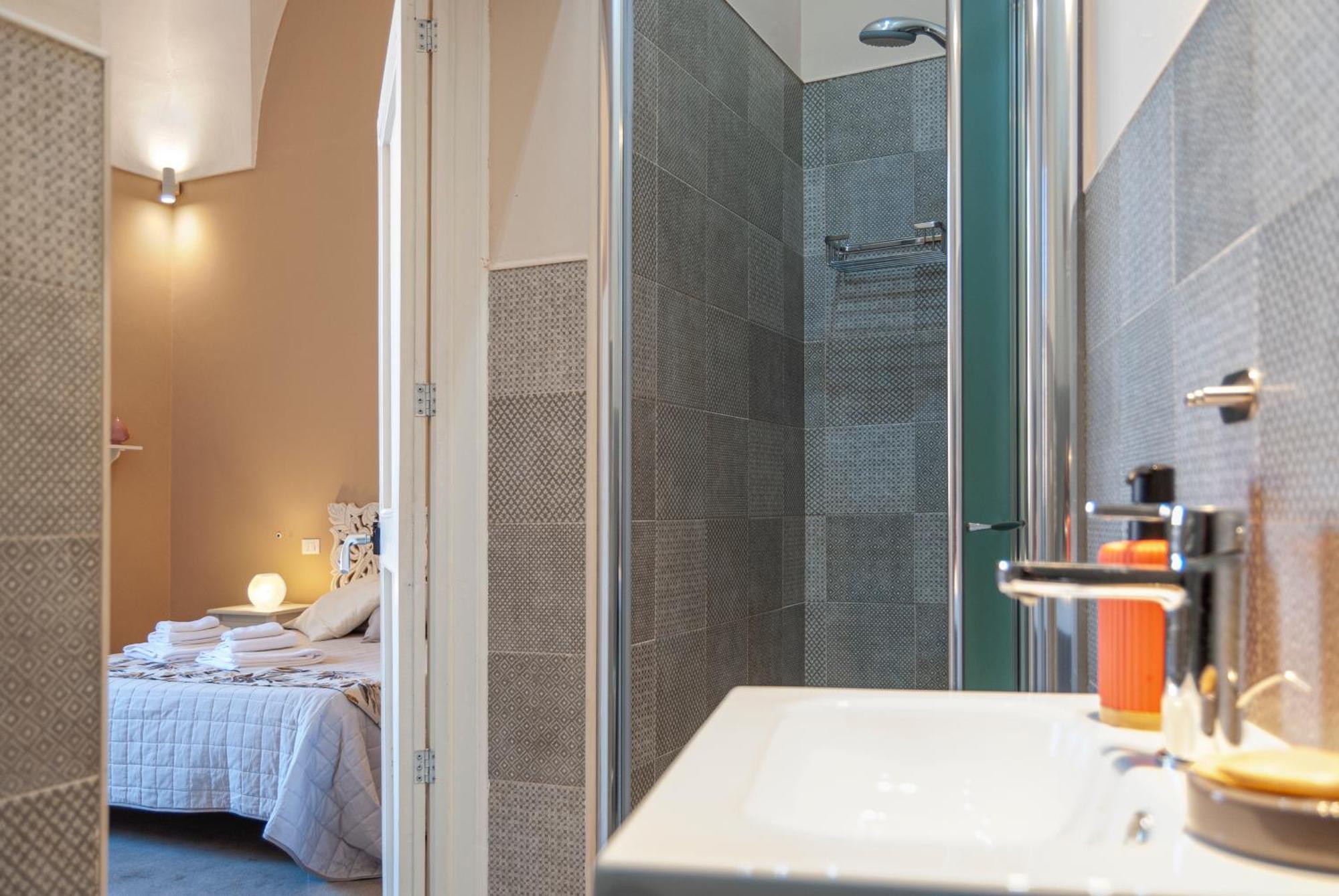 La Pigna Bianca Suites Lecce Buitenkant foto