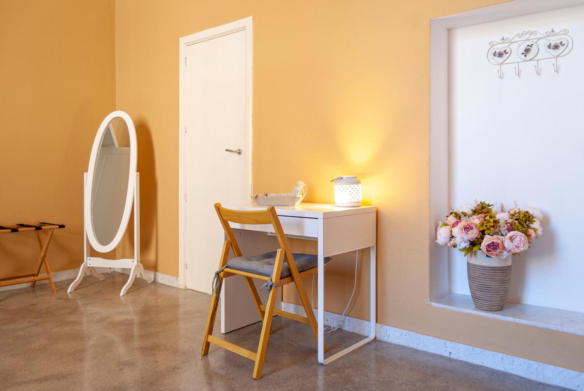 La Pigna Bianca Suites Lecce Buitenkant foto